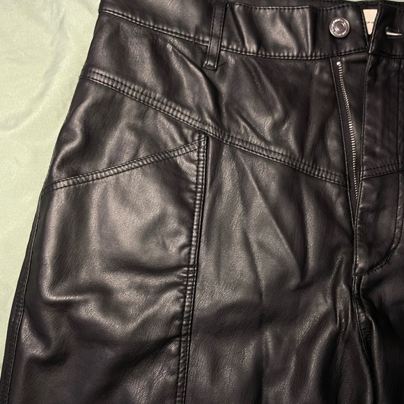 Zara Leather Pants - Picture 2 of 3